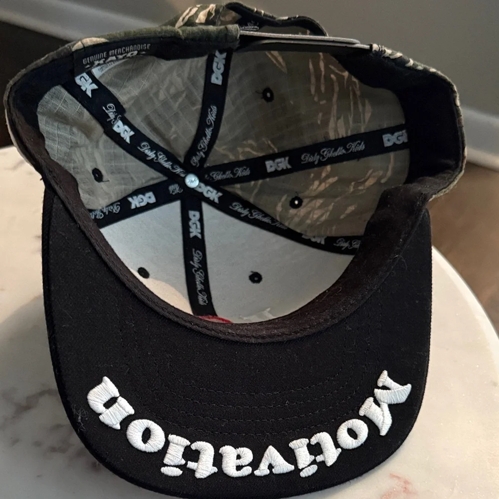 Unique Camo DGK 'I Love Haters' Snapback Cap - Picture 5 of 5